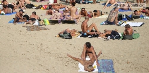 Ci-Ci D. reccomend girl lies naked public beach miami
