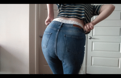 best of High jeans while wearing diapered rise