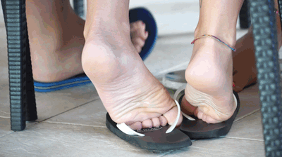 Teen feet birkenstock sandal shoeplay
