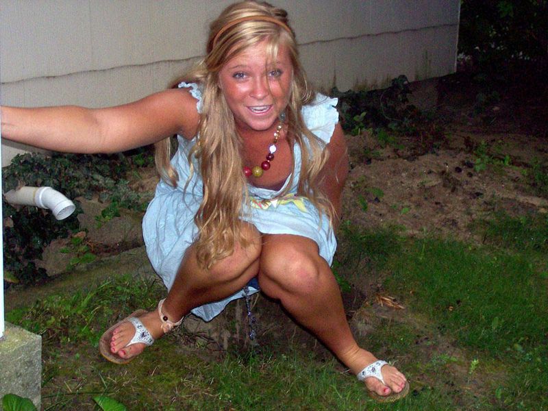 Drunk girl wetting pants kimmy desperate