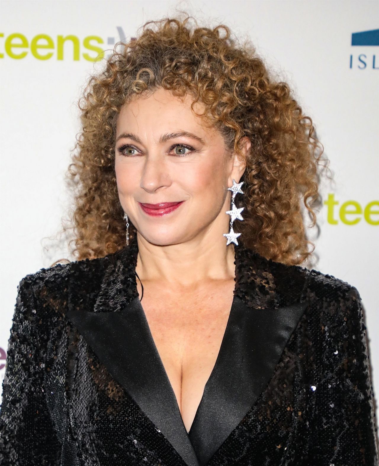 Pearls reccomend alex kingston kate hardie vida garman