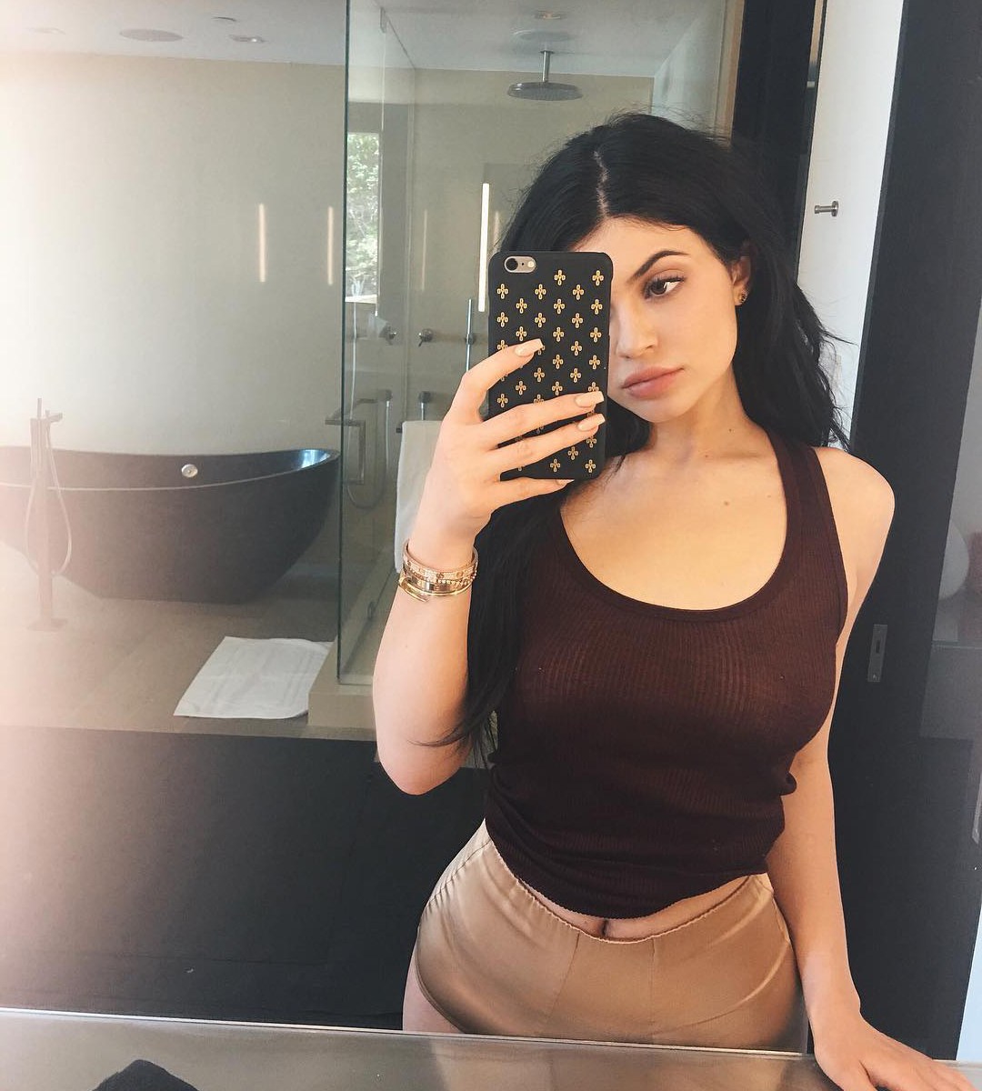 Icecap reccomend kylie jenner deleted instagram story nipples