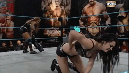 Wrestlingfrom wrestling between women battle